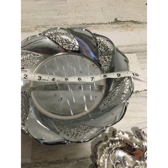 Set of seven silver plate, silver toned serving trays various sizes - Picture 5 of 10